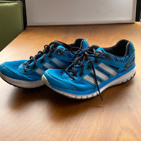 Men's adidas runners - Picture 2 of 8